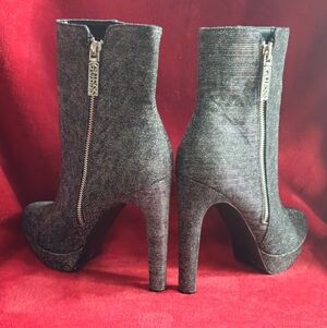 Guess Shimmering Black & Silver Stiletto Platform Boots - Size 10